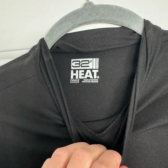 32 degrees black base layer top turtle neck size xs - Picture 2 of 2